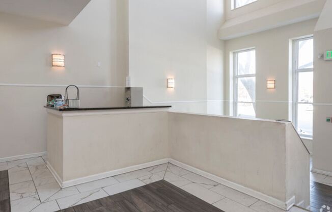 317 E. North Avenue