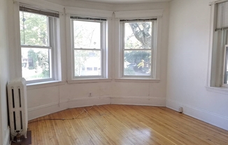 164 Strathmore