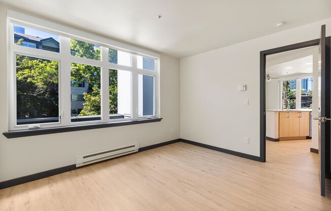 2 beds, 2 baths, 886 sqft, $3,295, Unit 101