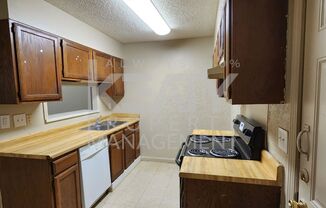 2 beds, 2 baths, 1,000 sqft, $675, Unit C