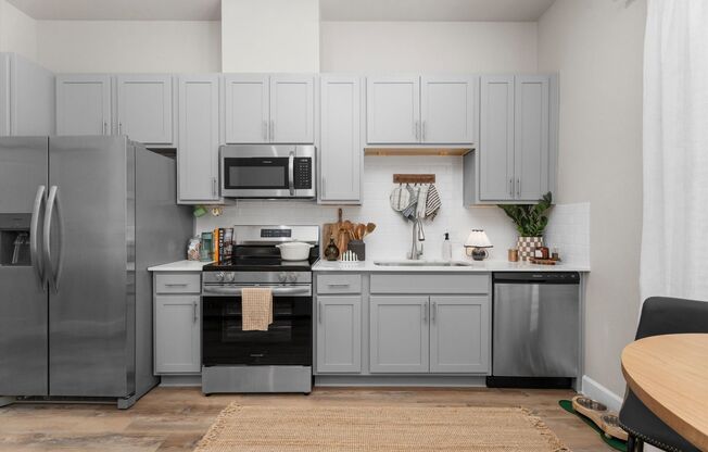 1 bed, 1 bath, 650 sqft, $1,300, Unit 402