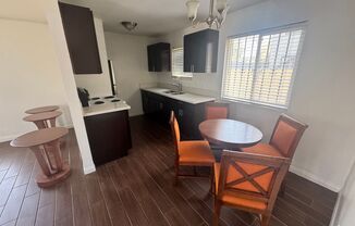 2625 Van Patten St