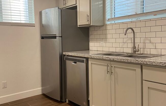 1 bed, 1 bath, 733 sqft, $1,024, Unit 2034