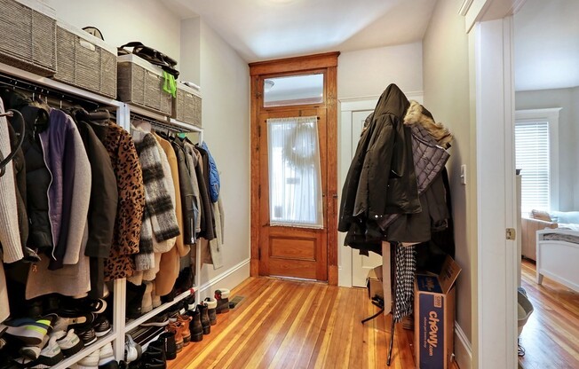 10 TICKNOR ST