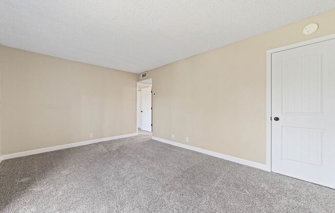 1 bed, 1 bath, 616 sqft, $855, Unit B-8