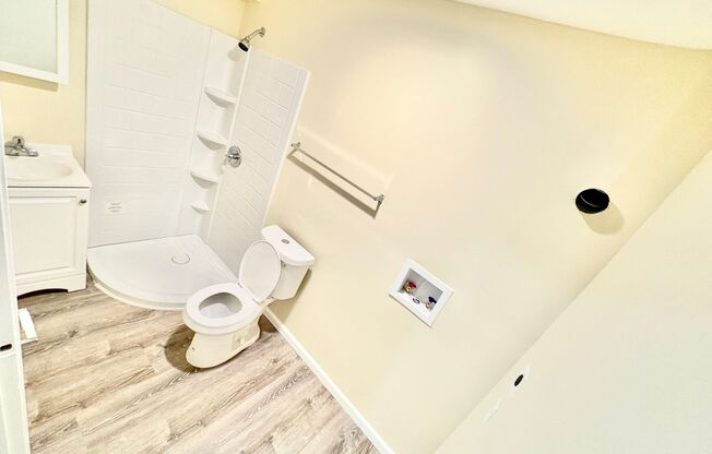 1 bed, 1 bath, 272 sqft, $1,050, Unit 1C
