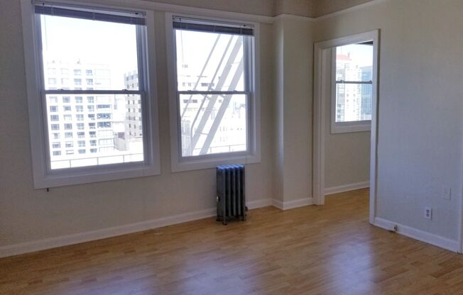 Studio, 1 bath, 500 sqft, $2,225, Unit 604