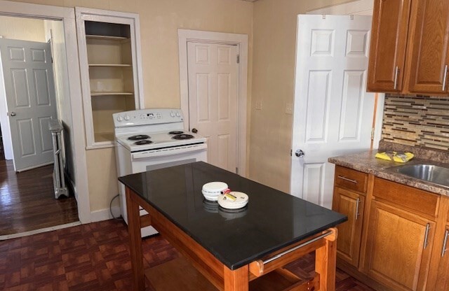 36 LYNDE
