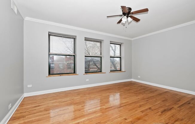 Spacious 2 Bedroom in South Shore