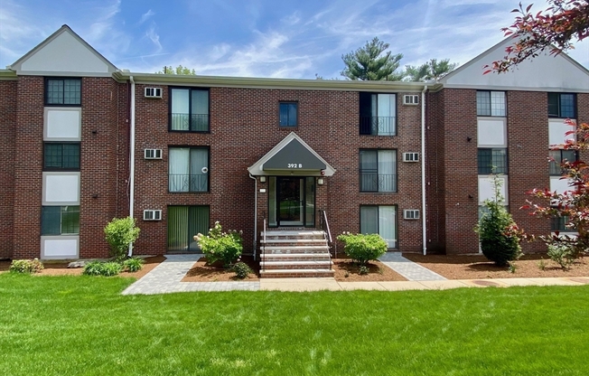 392 GREAT RD