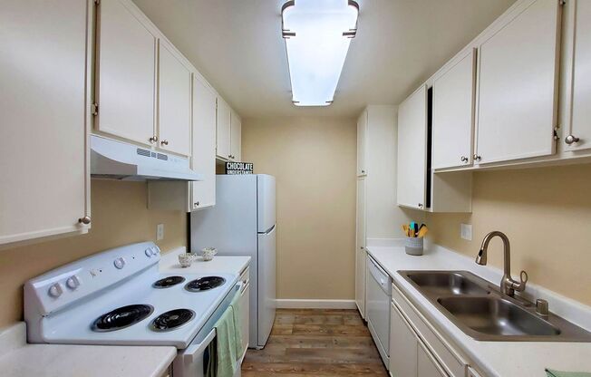 Stoneridge Apartments!