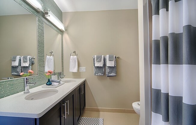 1 bed, 1 bath, 700 sqft, $4,940, Unit 612