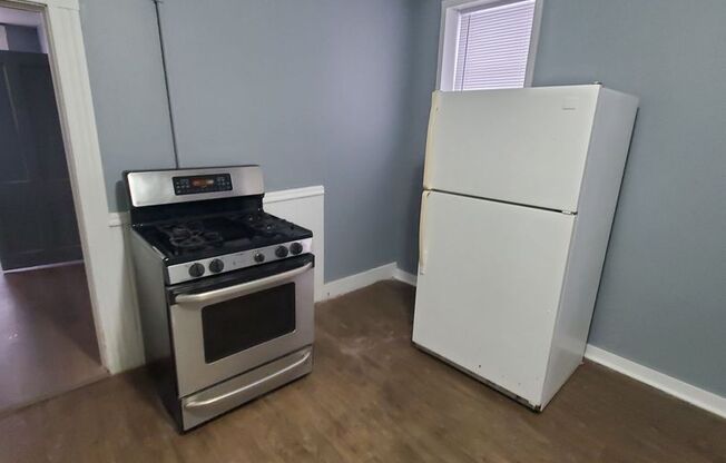 2449-2449A S 5th Pl. (Duplex)