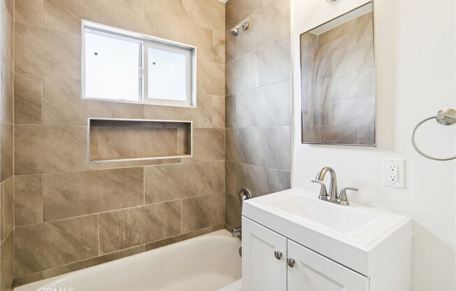 7745 LAUREL CYN BLVD