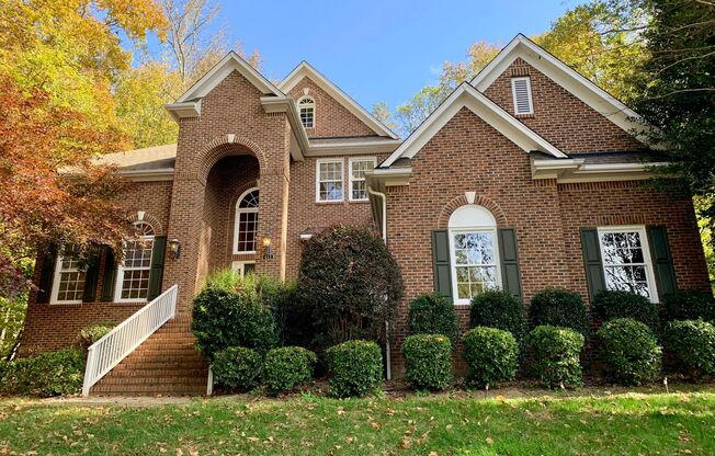 AMAZING Luxurious Residence, Near Educational Facilities, With Upscale Amenities!