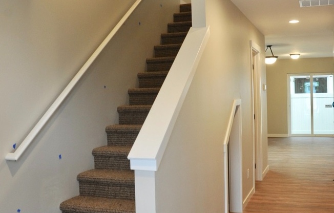 3 bed 2.5 bath Townhome Central CDA