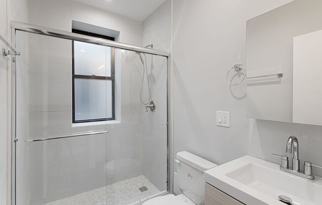 3 beds, 2 baths, 894 sqft, $2,600, Unit 1558-3M