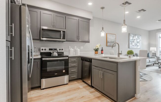 Modern Fremont Townhouse: 3 Beds, 3 Baths & Ready for You!