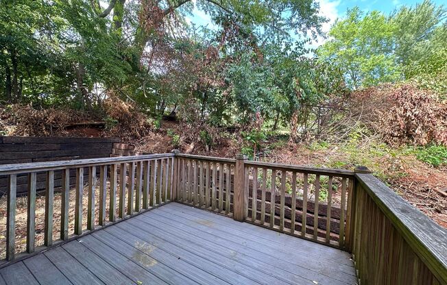 1 bed, 1 bath, $1,050, Unit Willoway-24