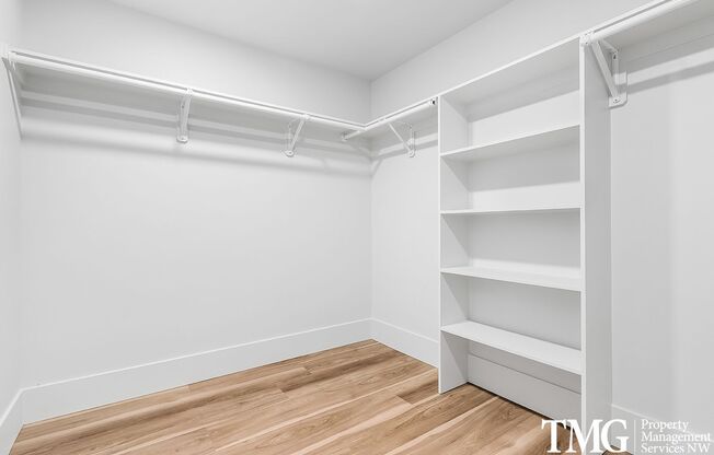 1 bed, 1 bath, 570 sqft, $1,800, Unit 402