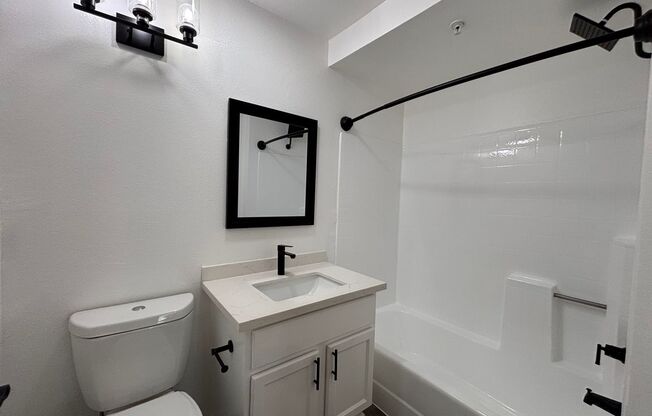 2 beds, 2 baths, 1,150 sqft, $2,148, Unit 112