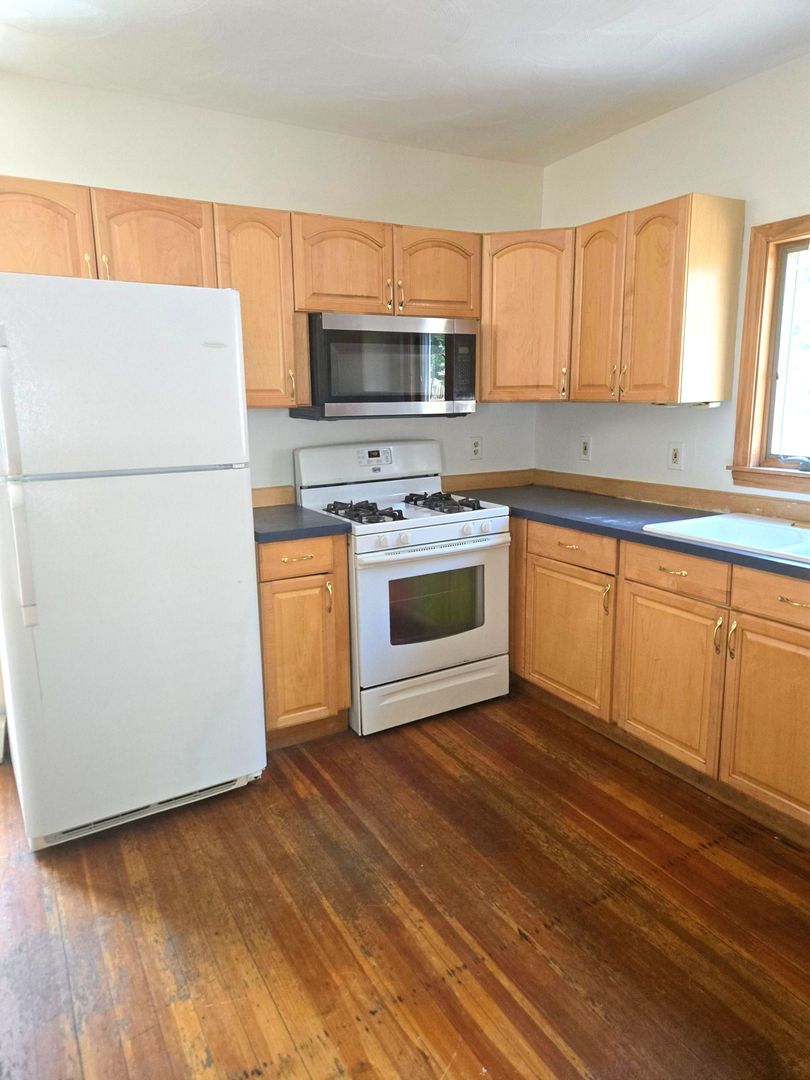 Providence/PC Area Single Family - $2,550