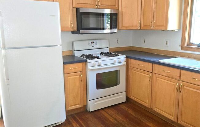 Providence/PC Area Single Family - $2,550