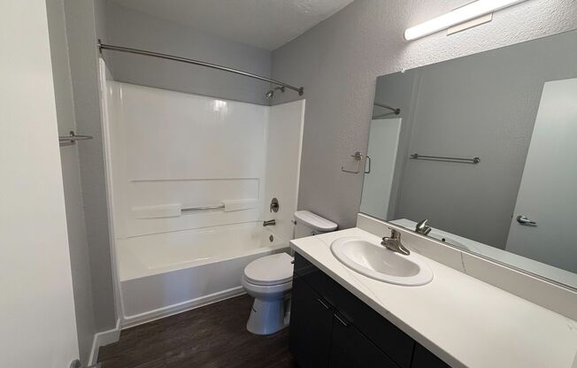 1 bed, 1 bath, 635 sqft, $2,175, Unit D108