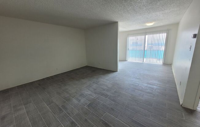 1 bed, 1 bath, 580 sqft, $850, Unit 210