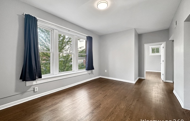 1840 W 65 ST