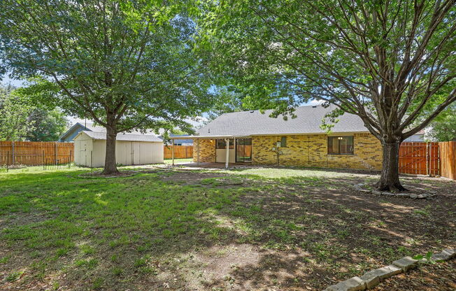 3905 WINDFLOWER LN