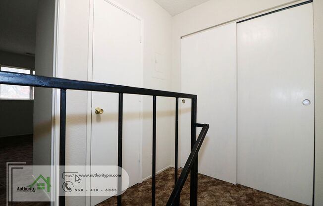 2 beds, 1.5 baths, 900 sqft, $1,025, Unit Unit 3