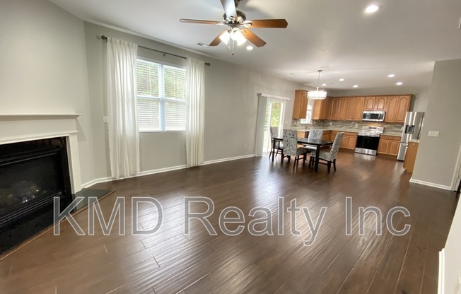 7306 LAMPLIGHTER CLOSE DR