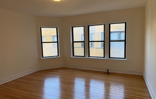 The Flats on Damen
