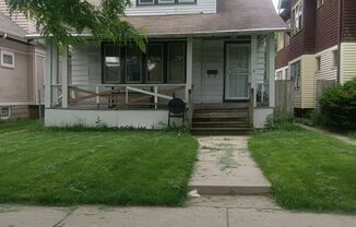 4 beds, 1 bath, $1,495