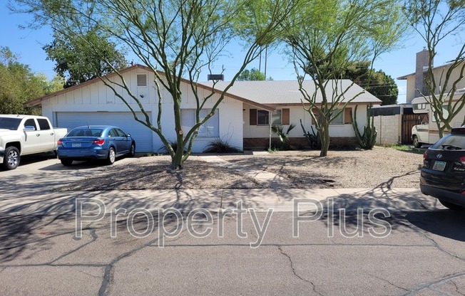 2605 South Rita Lane