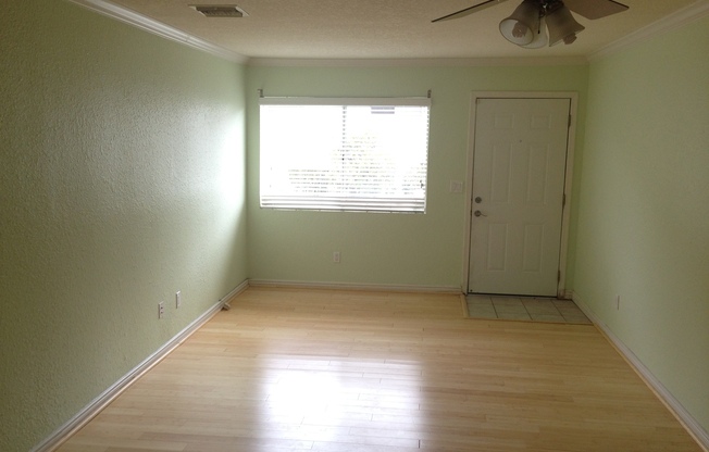 3 beds, 2 baths, $3,000