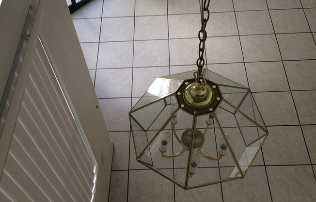 3 bedroom 2 bath Townhouse with loft in Chandler - AZ Avenue & Frye Rd
