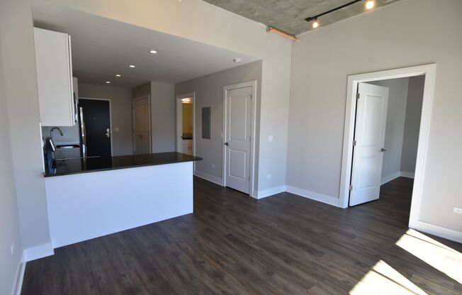 1 bed, 1 bath, 711 sqft, $2,750, Unit 3833-517