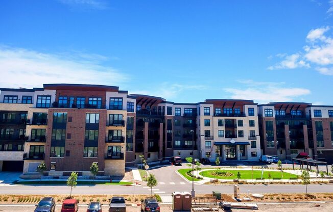 1 bed, 1 bath, 790 sqft, $1,895, Unit 107