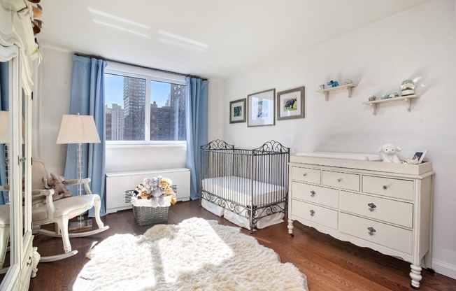 3 beds, 2 baths, 1,560 sqft, $13,500, Unit 801