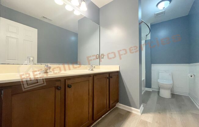 3 beds, 2.5 baths, $1,635, Unit #510