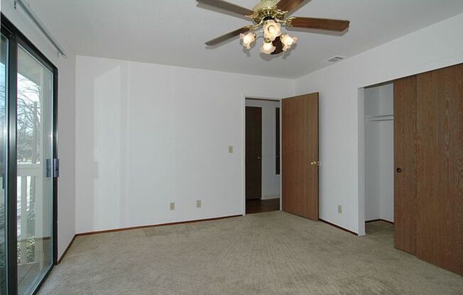 Walnutwood Apartments