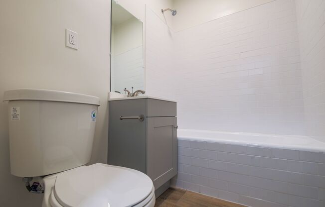 1 bed, 1 bath, 550 sqft, $1,725, Unit 302