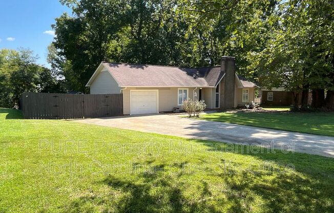 1226 GRACE MDW DR