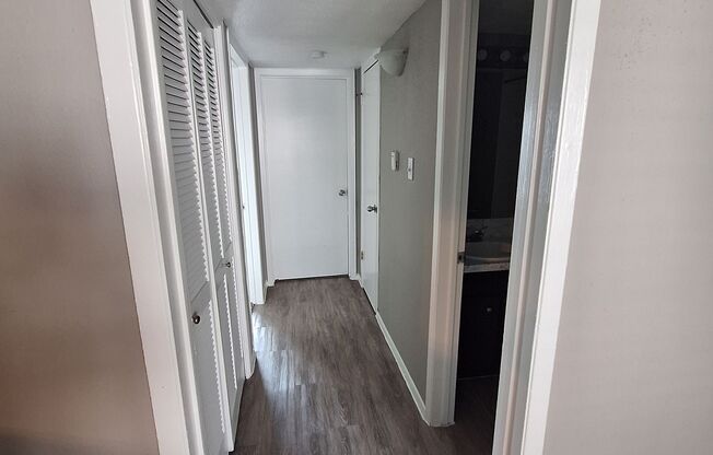 2 beds, 2 baths, 926 sqft, $1,192, Unit 2321