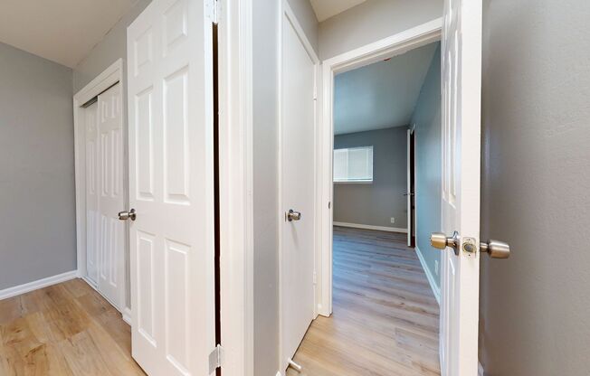 2 beds, 1 bath, 715 sqft, $2,450, Unit 418-1