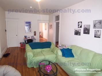 134 Englewood Ave 02