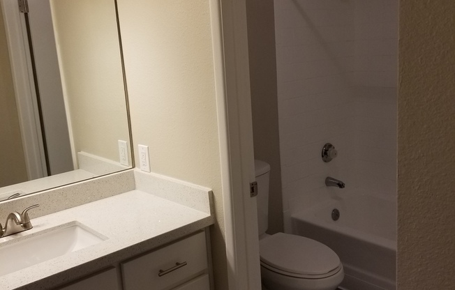 1 bed, 1 bath, 662 sqft, $1,500, Unit 179