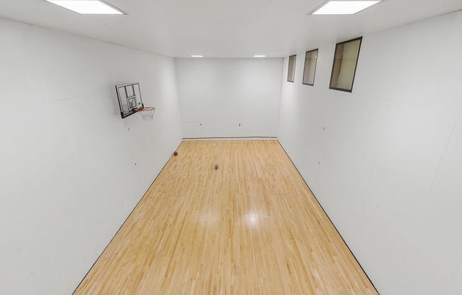 2 beds, 2 baths, 986 sqft, $3,495, Unit 511
